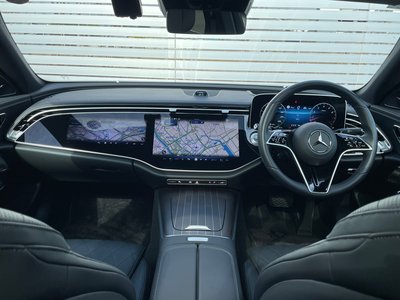 MERCEDES-BENZ E-CLASS - 3