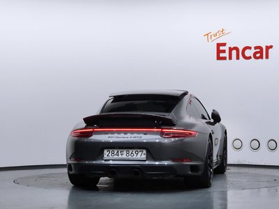 صورة 3 لـ 2019 Porsche 911