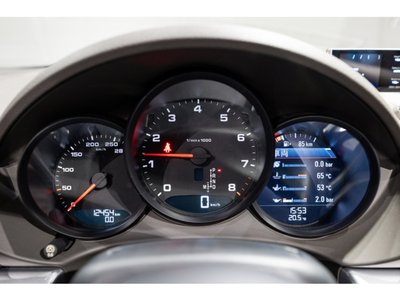 PORSCHE 718 BOXSTER - 6