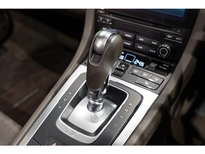 PORSCHE 718 BOXSTER - 9