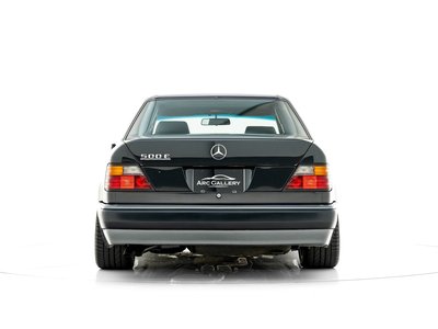 MERCEDES-BENZ MEDIUM-CLASS - 6