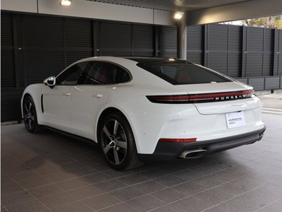 PORSCHE PANAMERA - 7