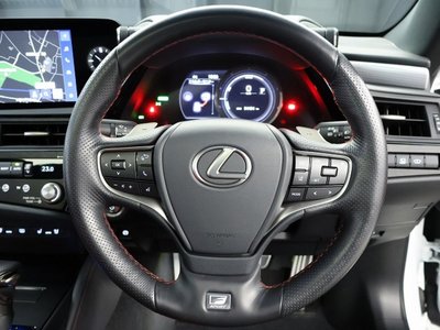 LEXUS ES - 8