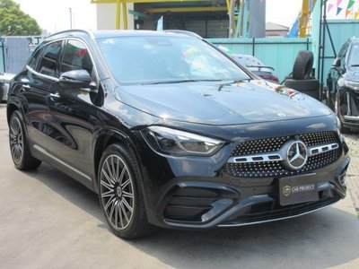 MERCEDES-BENZ GLA - 1