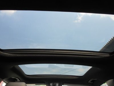 MERCEDES-BENZ GLA - 4