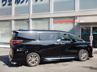 TOYOTA ALPHARD - 4