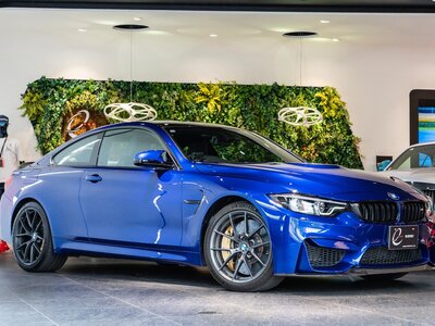 BMW M4 COUPE