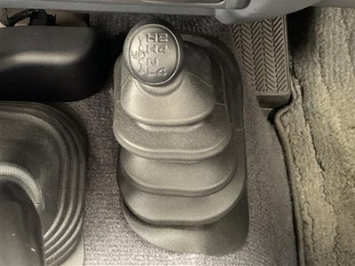 TOYOTA LAND CRUISER - 5