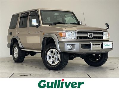 TOYOTA LAND CRUISER - 1