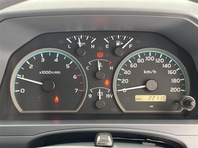 TOYOTA LAND CRUISER - 10