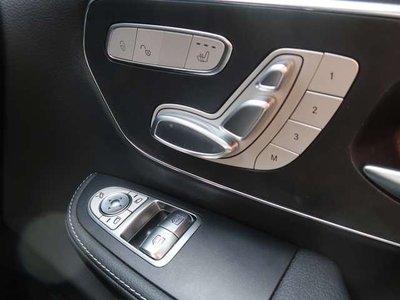 صورة 5 لـ 2024 Mercedes-BENZ V-CLASS