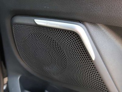 صورة 4 لـ 2024 Mercedes-BENZ V-CLASS