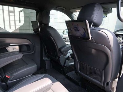 صورة 3 لـ 2024 Mercedes-BENZ V-CLASS