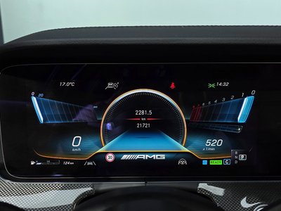 MERCEDES-BENZ E-CLASS - 8