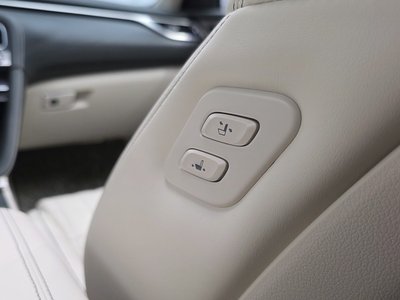 2021 Genesis THE NEW G70 缩略图 30