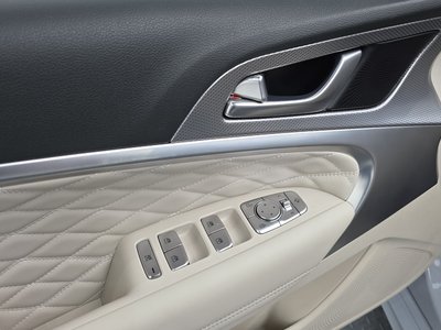 2021 Genesis THE NEW G70 缩略图 20