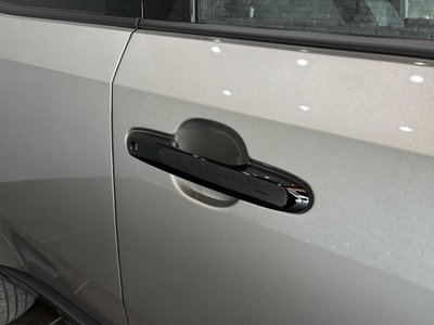 صورة مصغرة 40 لـ 2025 Lexus GX