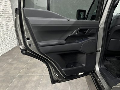 صورة مصغرة 49 لـ 2025 Lexus GX