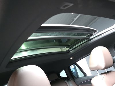 2025 BMW X4 thumbnail 24