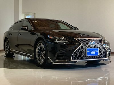 LEXUS LS - 7