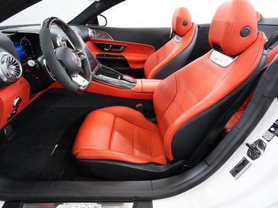 صورة 2 لـ 2023 Mercedes-BENZ SL AMG