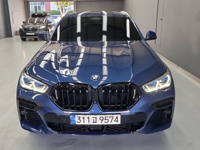 2022 BMW X6 — фото 1