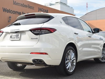 MASERATI LEVANTE - 4