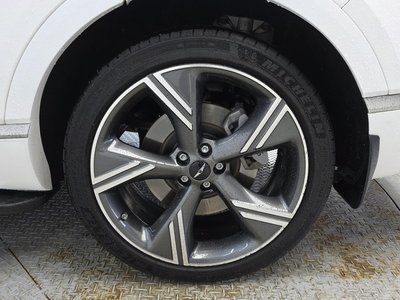 GENESIS GV80 - 8