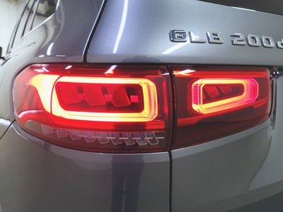MERCEDES-BENZ GLB - 5