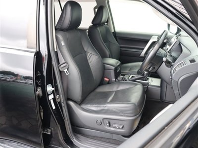 2019 Toyota LAND CRUISER PRADO 缩略图 14