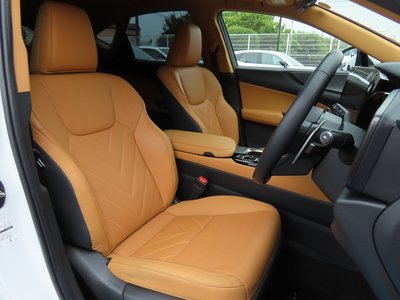 2023 Lexus NX — миниатюра 15