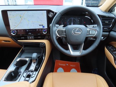 2023 Lexus NX — миниатюра 11