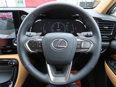 2023 Lexus NX — миниатюра 65
