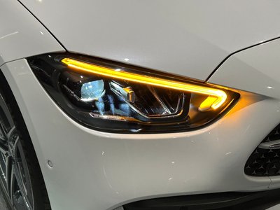 MERCEDES-BENZ C-CLASS - 10