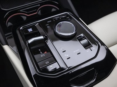 BMW 5 SERIES - 9