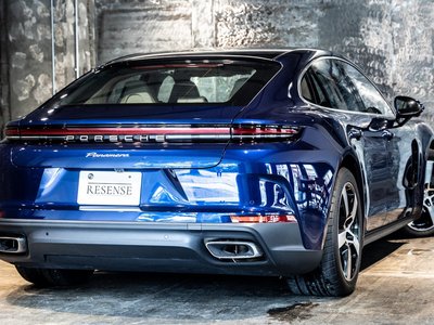 PORSCHE PANAMERA - 3