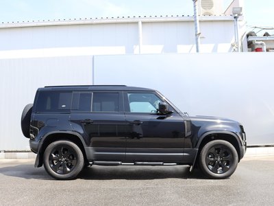 LAND ROVER DEFENDER - 4