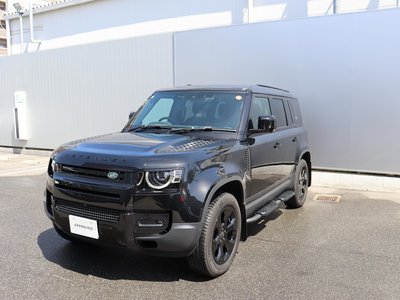 LAND ROVER DEFENDER - 9