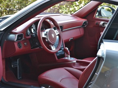 PORSCHE 911 TARGA - 6