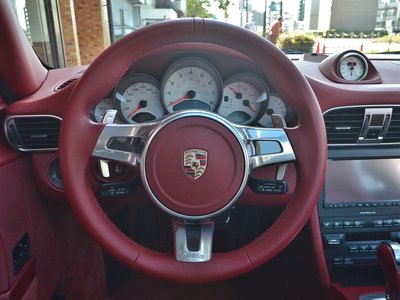 PORSCHE 911 TARGA - 7