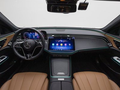 MERCEDES-BENZ E-CLASS - 4