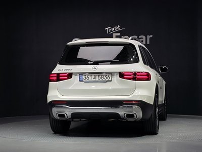 صورة 3 لـ 2024 Mercedes-BENZ GLB