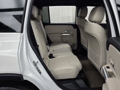 2024 Mercedes-BENZ GLB 缩略图 12