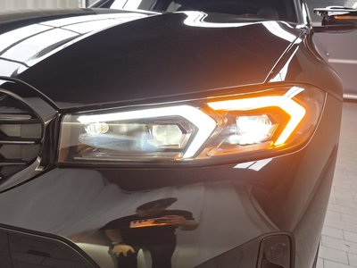 2026 BMW 3 SERIES photo 9