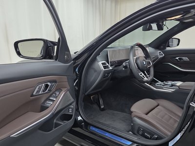 2026 BMW 3 SERIES thumbnail 13