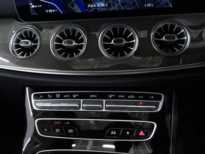 صورة مصغرة 34 لـ 2023 Mercedes-BENZ E-CLASS AMG
