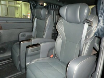 TOYOTA VELLFIRE - 8