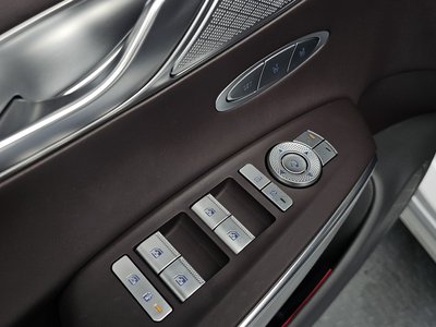 صورة مصغرة 27 لـ 2021 Genesis GV70