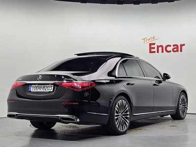 2023 Mercedes-BENZ S-CLASS photo 3
