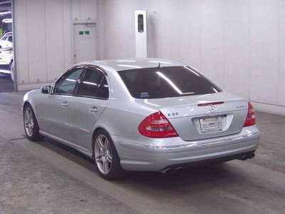 2006 Mercedes-BENZ E-CLASS AMG 照片 2